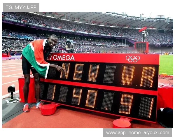 世界冠军被拍到深夜跑步:真狠