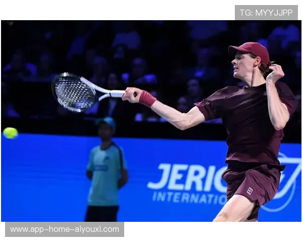 辛纳完美压线球惊艳全场 辛纳完美压线球惊艳全场