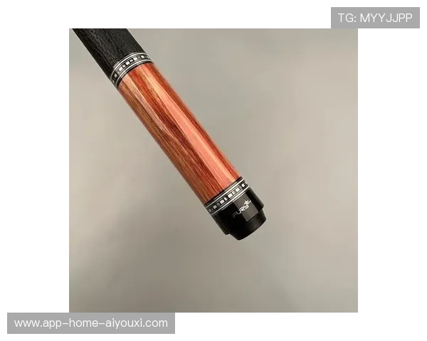 彭啸后防硬度十足